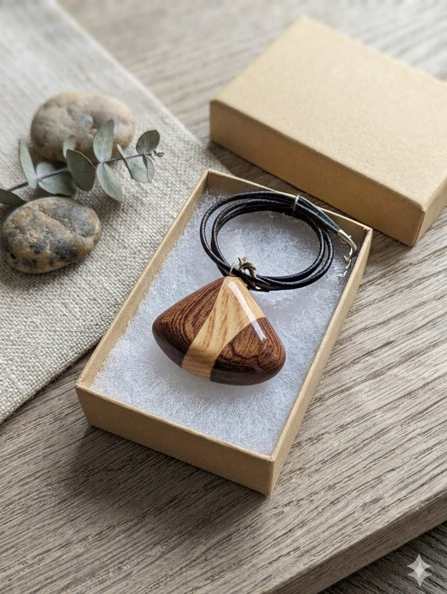The Mahogany & Maple Prism